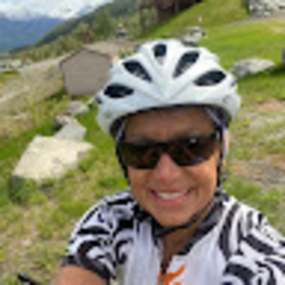 Meet your Posher, Diane - Picture 1 of 1